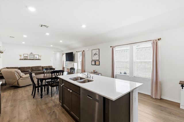 2005 Feeder Way, Royse City, TX 75189