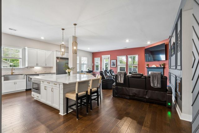 1055 Stonehenge Drive, Hanahan, SC 29410