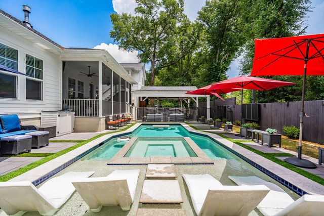 1055 Stonehenge Drive, Hanahan, SC 29410