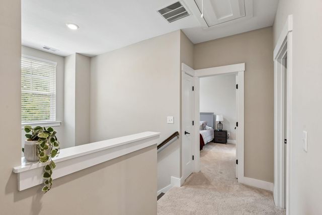 1055 Stonehenge Drive, Hanahan, SC 29410