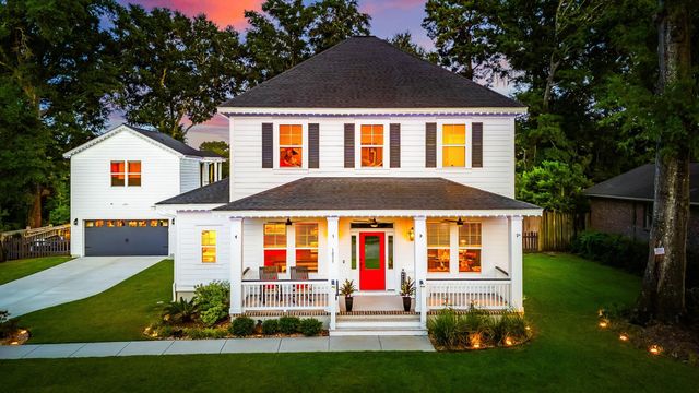 1055 Stonehenge Drive, Hanahan, SC 29410