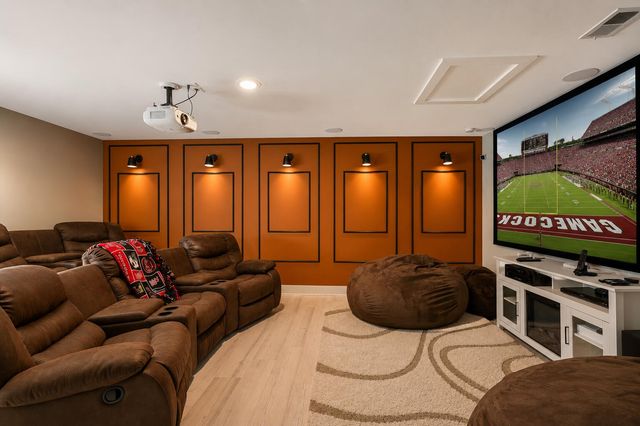 1055 Stonehenge Drive, Hanahan, SC 29410