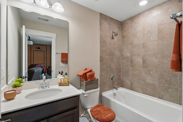 1055 Stonehenge Drive, Hanahan, SC 29410