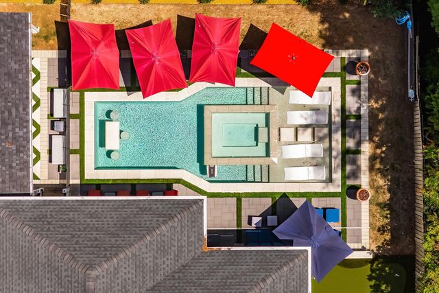 1055 Stonehenge Drive, Hanahan, SC 29410