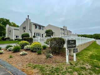 4 Erick Rd 104, Mansfield, MA 02048