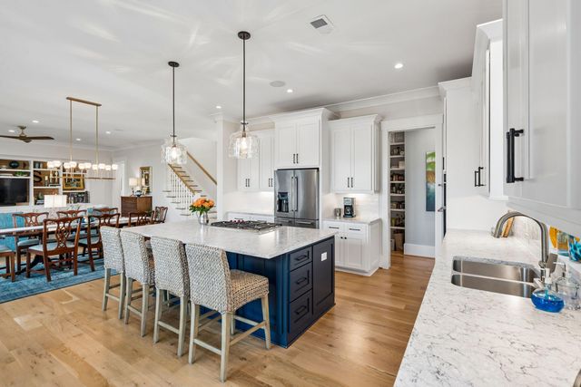 6823 Back Bay Drive, Isle Of Palms, SC 29451