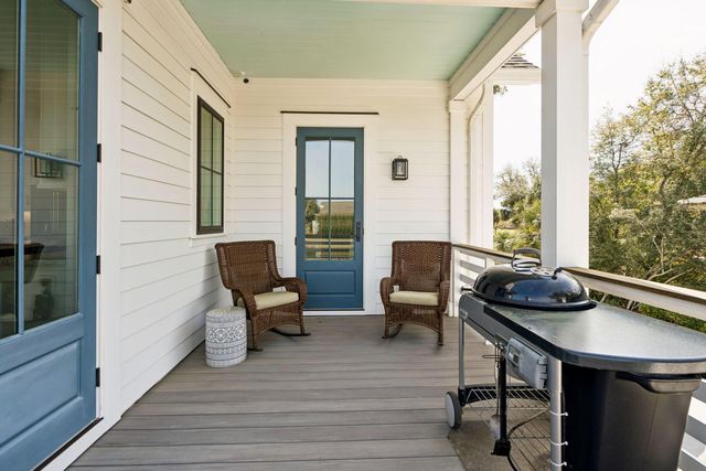 6823 Back Bay Drive, Isle Of Palms, SC 29451