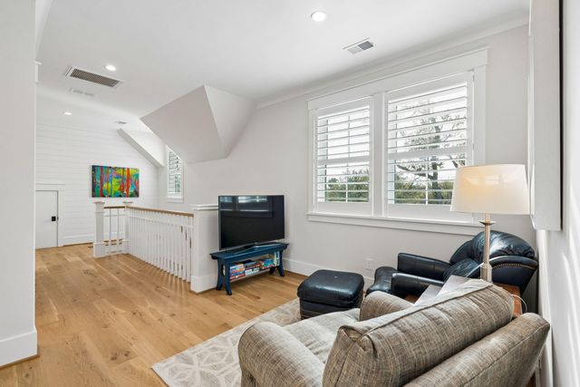 6823 Back Bay Drive, Isle Of Palms, SC 29451