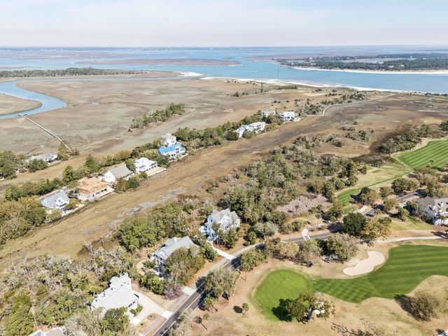 6823 Back Bay Drive, Isle Of Palms, SC 29451