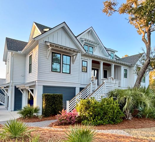 6823 Back Bay Drive, Isle Of Palms, SC 29451
