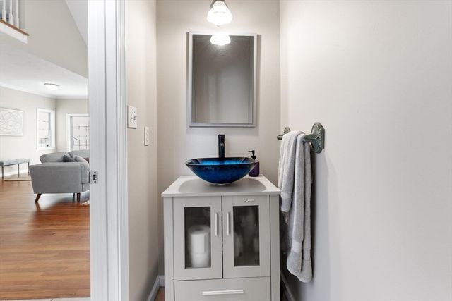 35 Tea Party Way, Malden, MA 02148