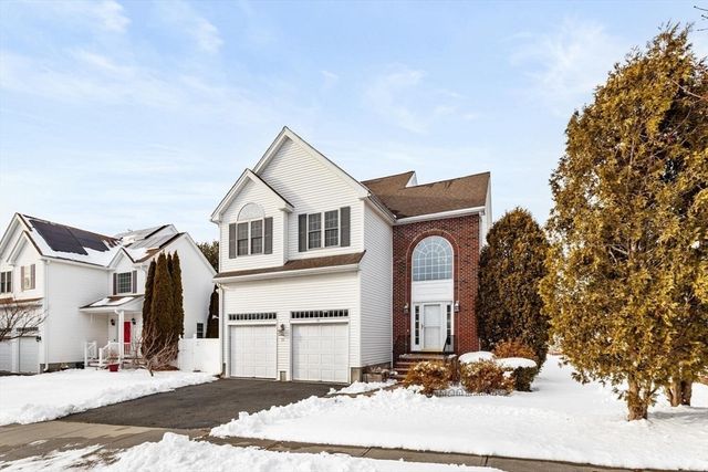 35 Tea Party Way, Malden, MA 02148