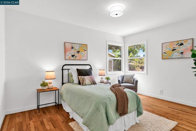 2072 Chalomar Rd, Concord, CA 94518