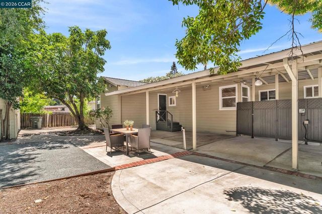 2072 Chalomar Rd, Concord, CA 94518