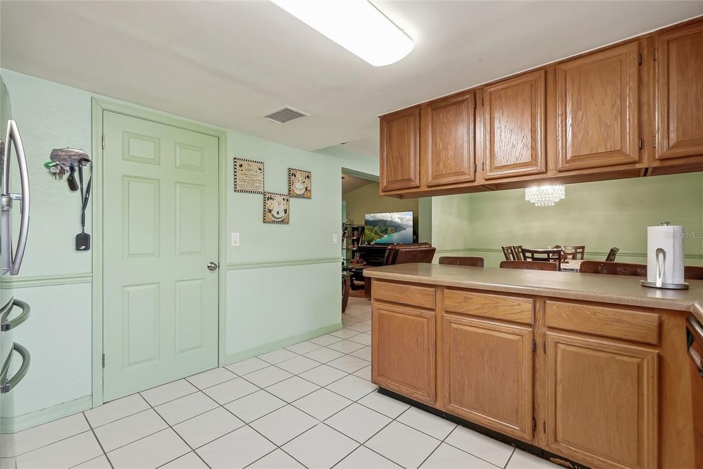 Image 19 of property listing at 3118 RIVER COVE DRIVE, Tampa, FL 33614