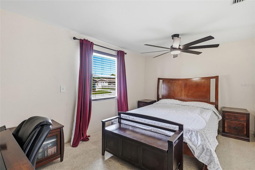 Image 22 of property listing at 3118 RIVER COVE DRIVE, Tampa, FL 33614
