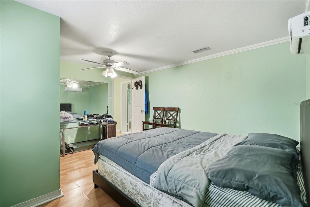 Image 43 of property listing at 3118 RIVER COVE DRIVE, Tampa, FL 33614