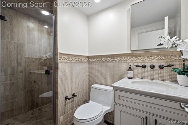 1795 Golf Ridge Drive, Bloomfield Hills, MI 48302