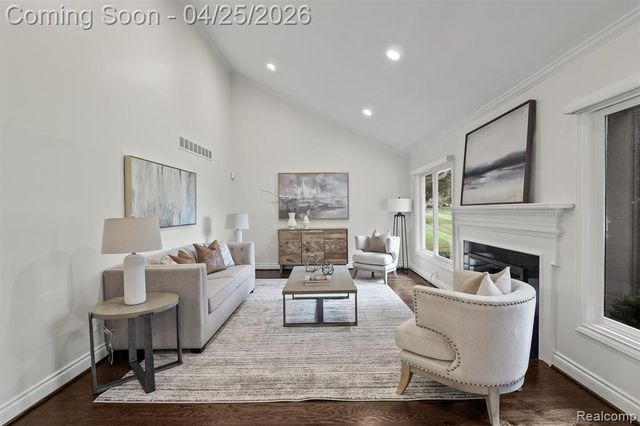 1795 Golf Ridge Drive, Bloomfield Hills, MI 48302