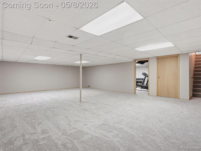 1669 Treeside Drive, Rochester Hills, MI 48307