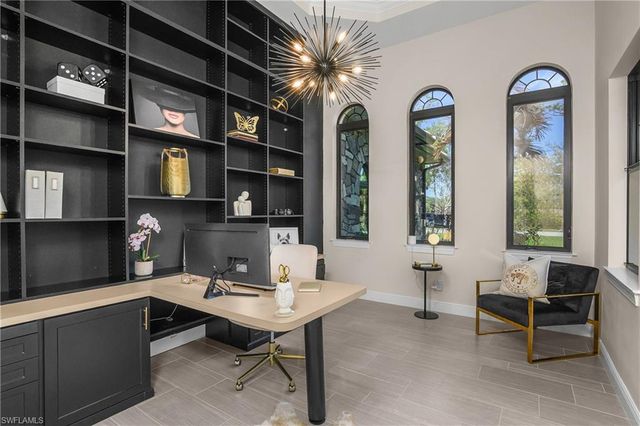 17210 Serengeti CIR, Alva, FL 33920