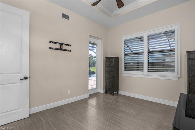 17210 Serengeti CIR, Alva, FL 33920