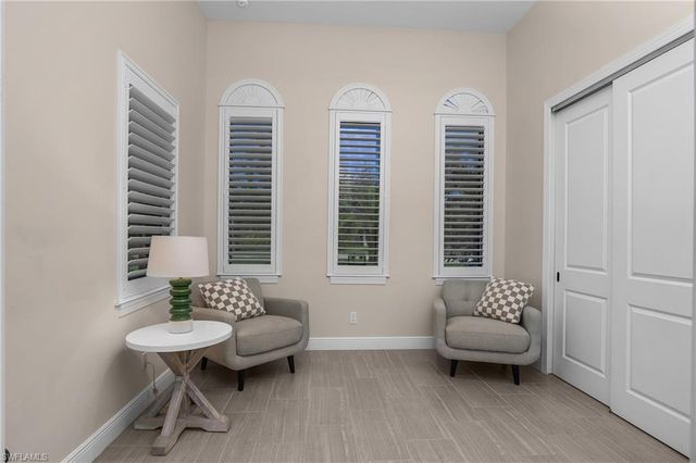 17210 Serengeti CIR, Alva, FL 33920