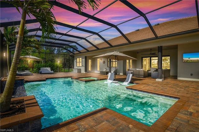 17210 Serengeti CIR, Alva, FL 33920