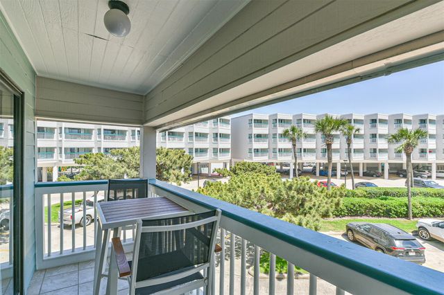 6102 Seawall Boulevard 181, Galveston, TX 77551