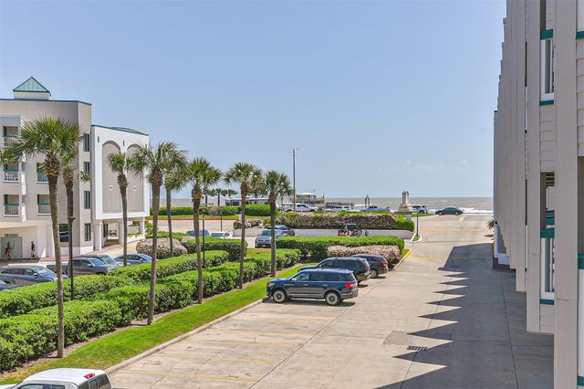 6102 Seawall Boulevard 181, Galveston, TX 77551