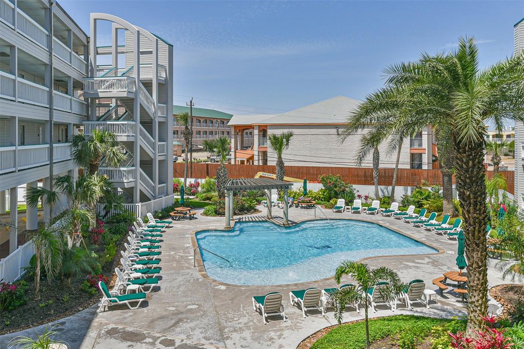 6102 Seawall Boulevard 181, Galveston, TX 77551