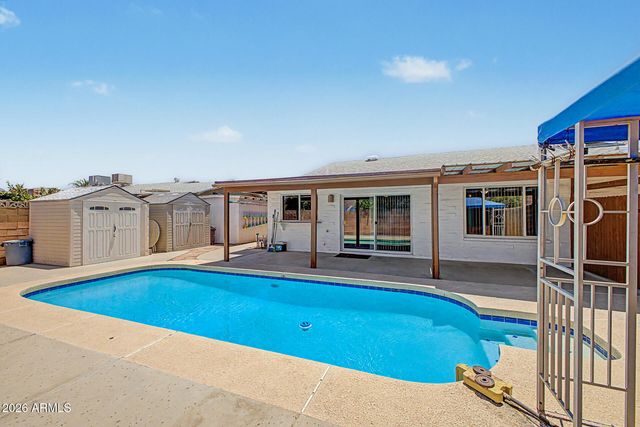 5340 W CARON Street, Glendale, AZ 85302