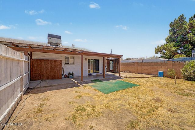 5340 W CARON Street, Glendale, AZ 85302