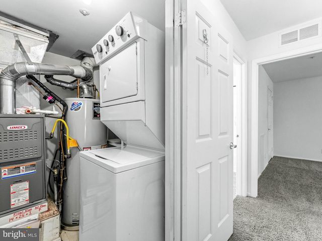 4606 ABERDEEN LN, Blackwood, NJ 08012