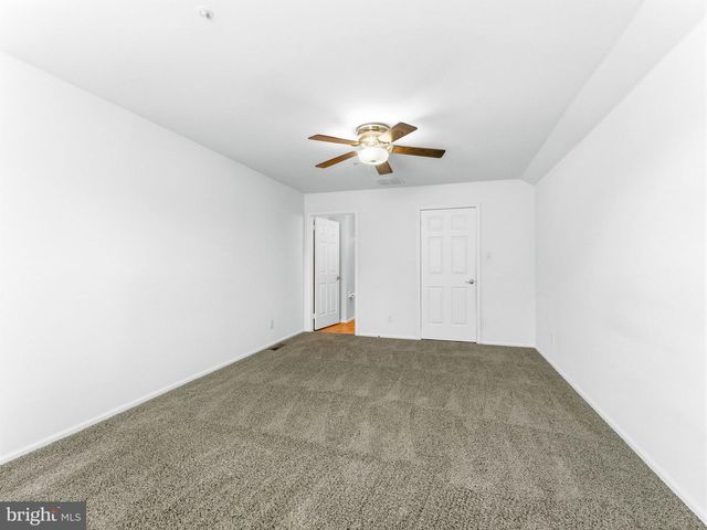 4606 ABERDEEN LN, Blackwood, NJ 08012