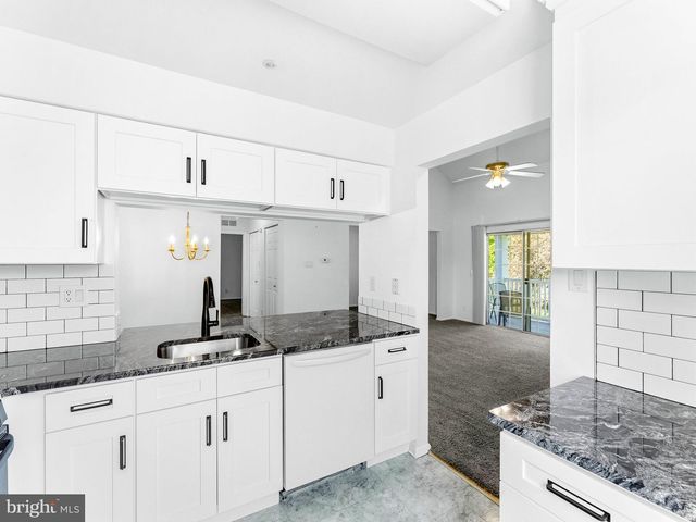4606 ABERDEEN LN, Blackwood, NJ 08012
