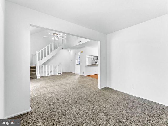 4606 ABERDEEN LN, Blackwood, NJ 08012