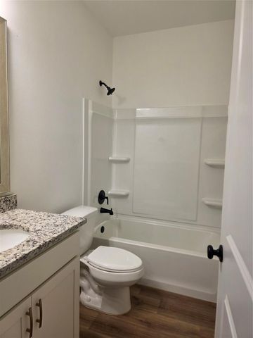 1115 Little Cypress Loop, Orange, TX 77632