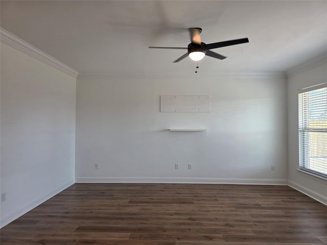 1115 Little Cypress Loop, Orange, TX 77632