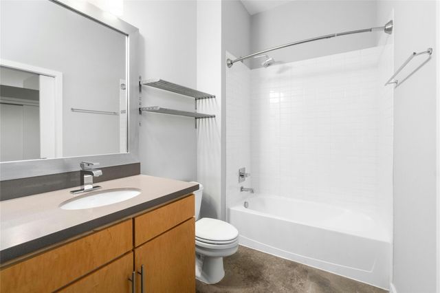 507 Sabine ST 403, Austin, TX 78701