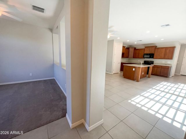 2511 S ENTWISTLE Street, Gilbert, AZ 85295