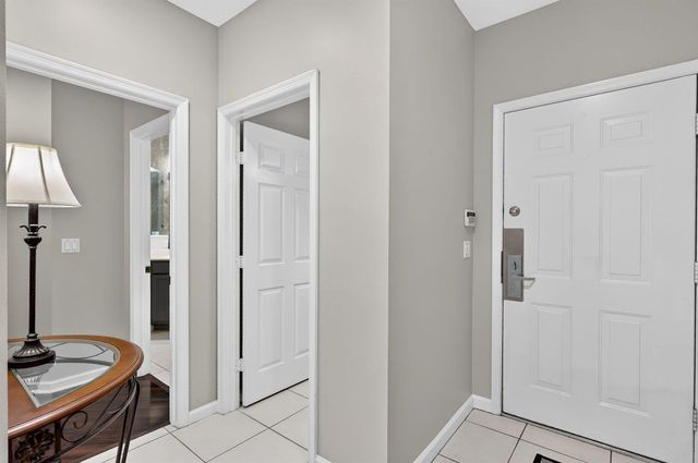 8326 Mulligan Circle 2123, Port Saint Lucie, FL 34986