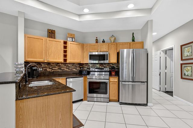 8326 Mulligan Circle 2123, Port Saint Lucie, FL 34986