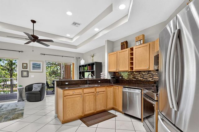 8326 Mulligan Circle 2123, Port Saint Lucie, FL 34986