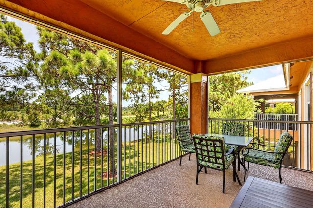 8326 Mulligan Circle 2123, Port Saint Lucie, FL 34986
