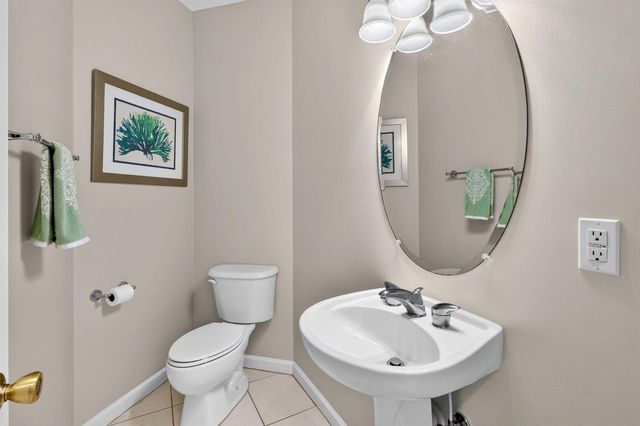 8326 Mulligan Circle 2123, Port Saint Lucie, FL 34986
