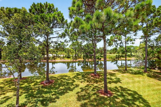 8326 Mulligan Circle 2123, Port Saint Lucie, FL 34986