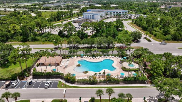 8326 Mulligan Circle 2123, Port Saint Lucie, FL 34986