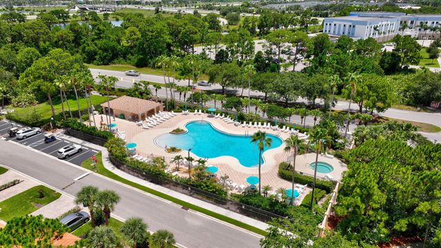 8326 Mulligan Circle 2123, Port Saint Lucie, FL 34986