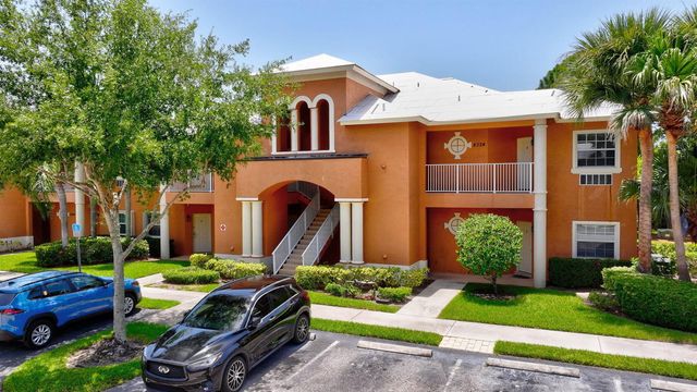 8326 Mulligan Circle 2123, Port Saint Lucie, FL 34986